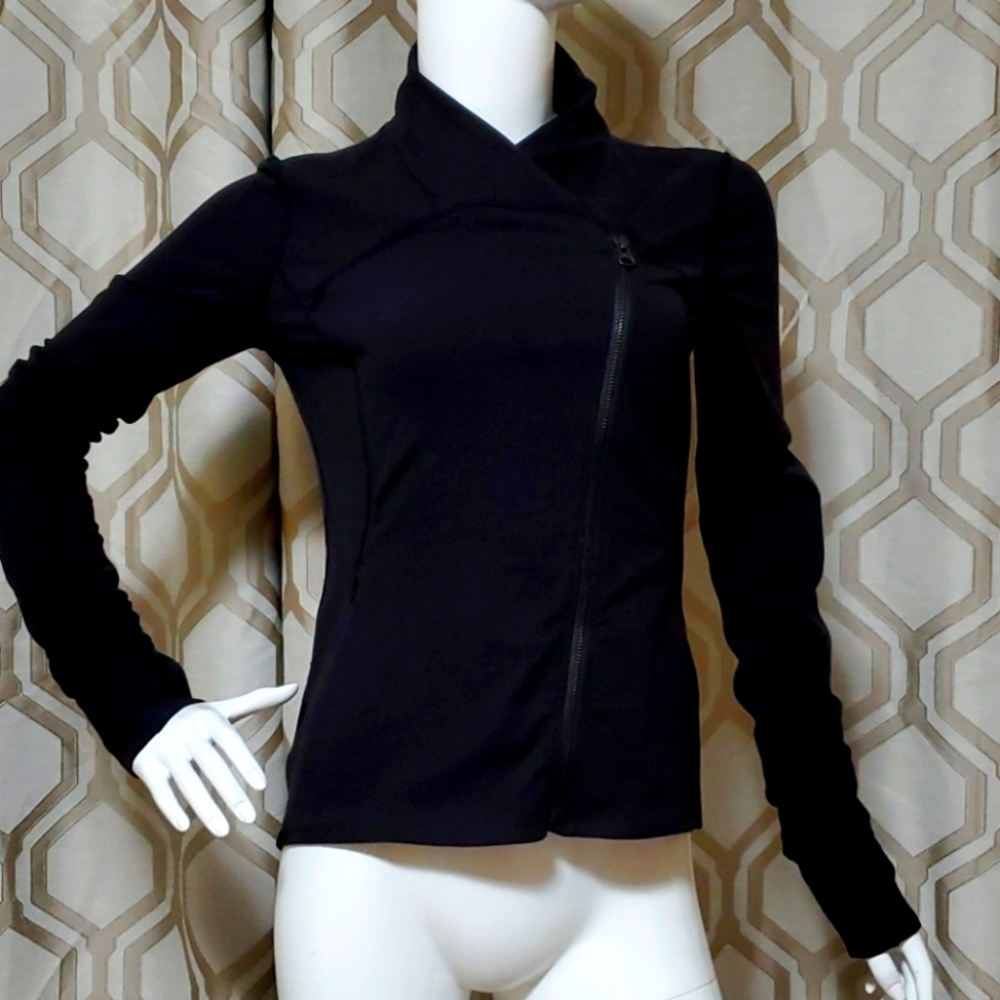 Black Lulu Precision jacket